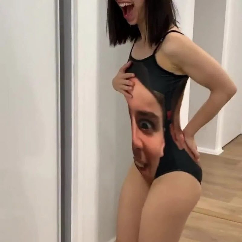 Австралиец подарил девушке жутковатый купальник (6 фото) Австралиец подарил девушке жутковатый купальник (6 фото)