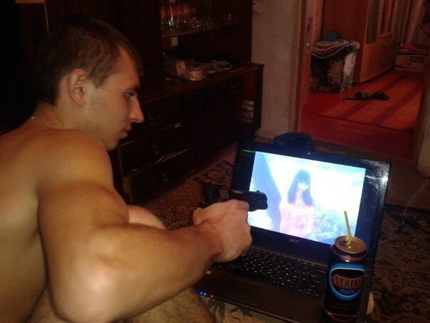 Слишком опасные "бандиты" из социальных сетей (15 фото)