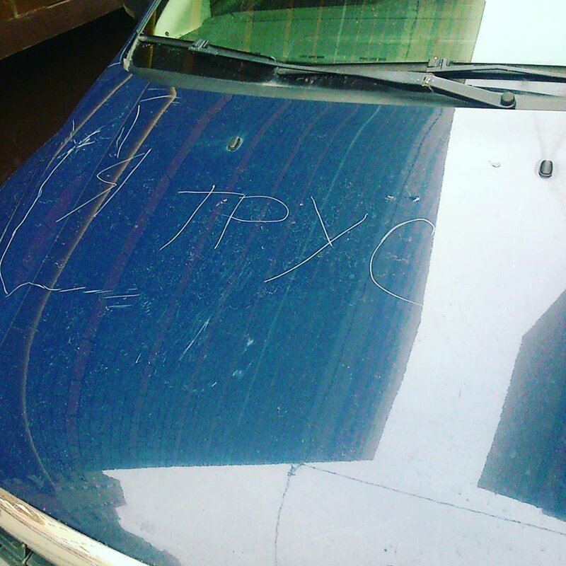 Фотографии, показывающие, почему не стоит злить женщин (13 фото)