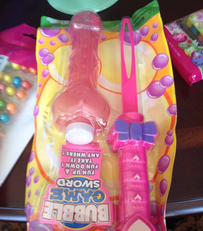 17 игрушек, придуманных людьми, которые ну очень не любят детей (21 фото)