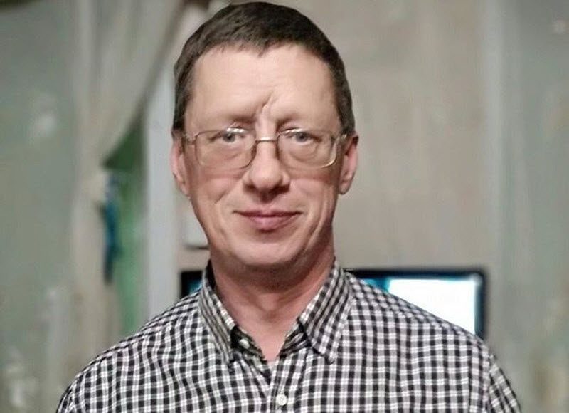 Лицо таксиста до и после сложного заказа (2 фото) Лицо таксиста до и после сложного заказа (2 фото)