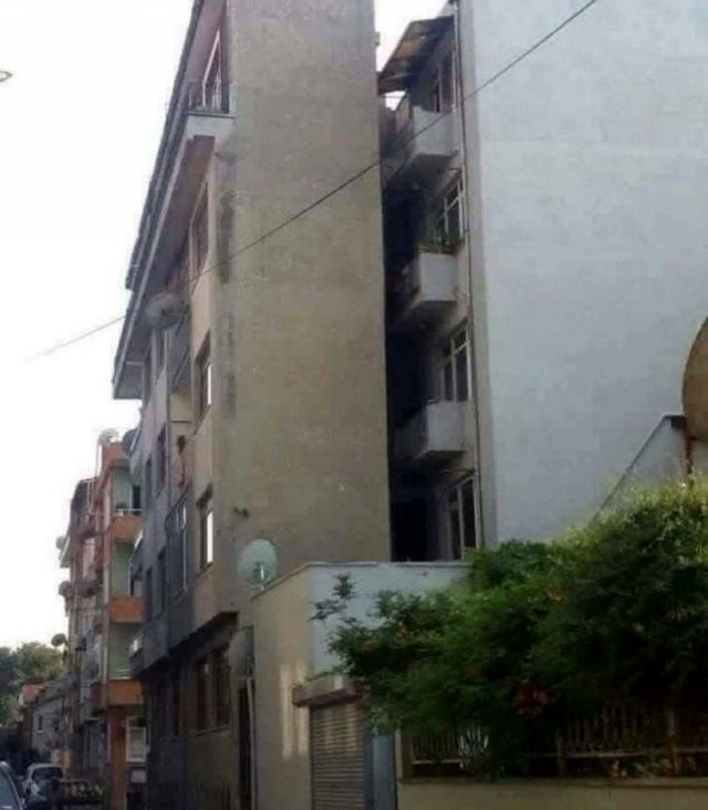 Фотографии, на которых не понять, что происходит (23 фото)