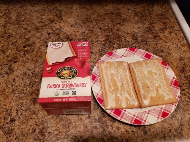 Продукты, которые отличаются от изображения на упаковке (20 фото)