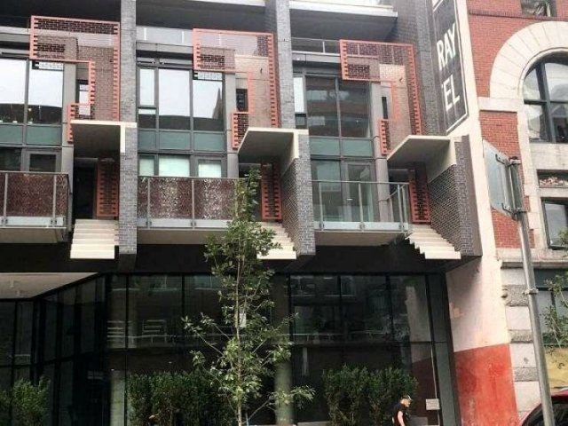 Фотографии, на которых не понять, что происходит (23 фото)