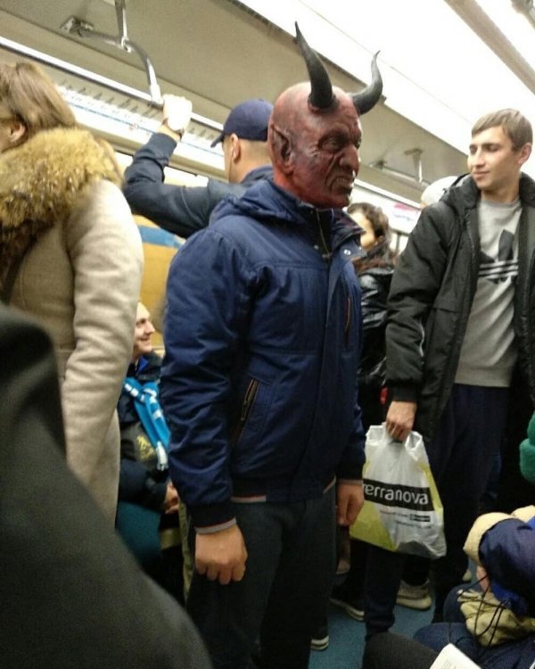 Модники из метрополитена (30 фото)