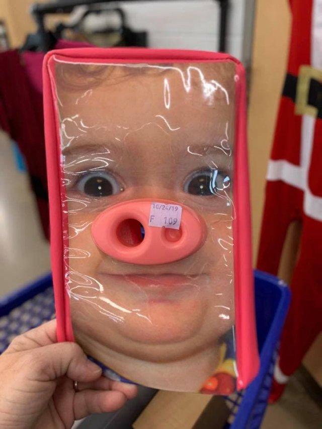 Очень странные находки на барахолках (15 фото)