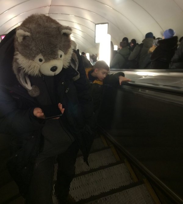 Модные персонажи из метрополитена (20 фото)