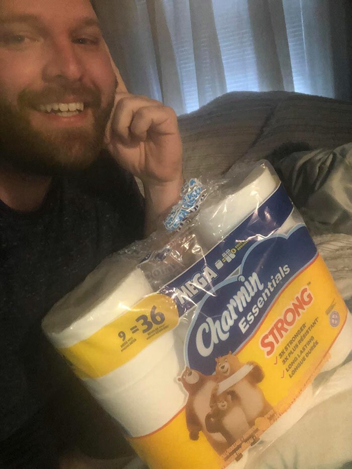 Как должны выглядеть сайты знакомств в эпоху карантина (7 фото)