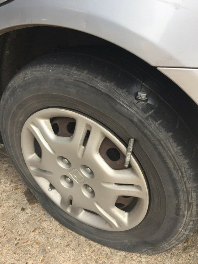 Подборка ситуаций, в которых людям не очень повезло (15 фото)