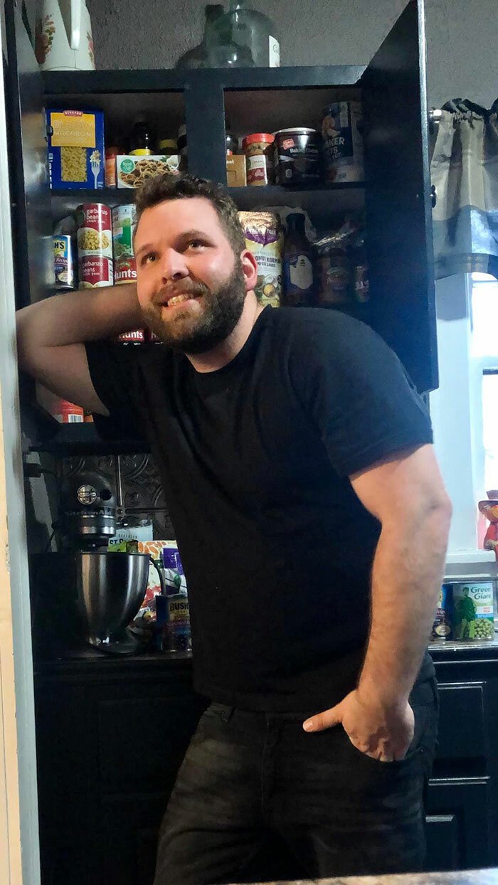 Как должны выглядеть сайты знакомств в эпоху карантина (7 фото)