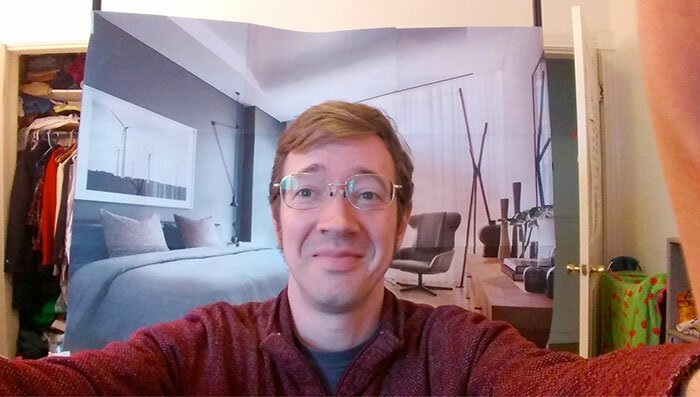 Сотрудник на удалёнке разыграл коллег с помощью смекалки и принтера (4 фото) Сотрудник на удалёнке разыграл коллег с помощью смекалки и принтера (4 фото)