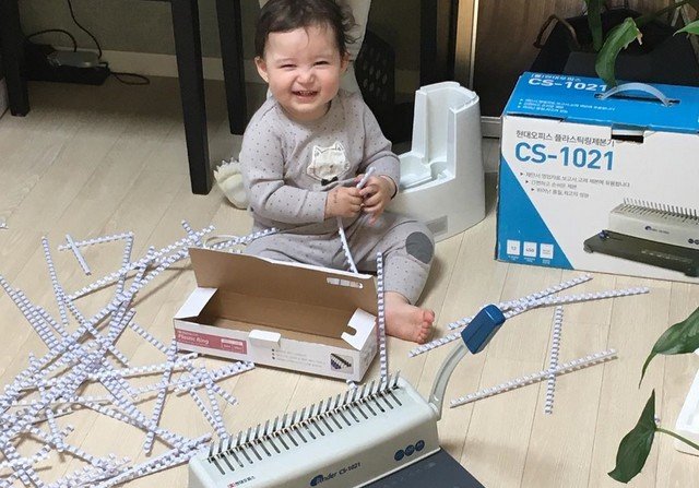 Как выжить на карантине с детьми (6 фото + 3 видео)