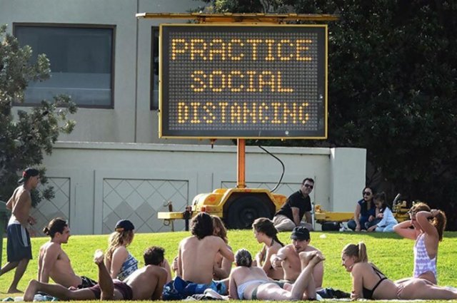 "Эффективная" борьба с коронавирусом (15 фото)