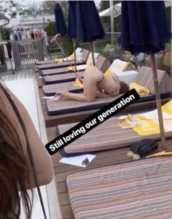 17 снимков, доказывающих, как хорошо сидеть дома! (18 фото) 17 снимков, доказывающих, как хорошо сидеть дома! (18 фото)