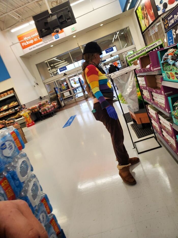 Хотели как лучше, получилось как всегда: самые идиотские способы борьбы с коронавирусом (37 фото)