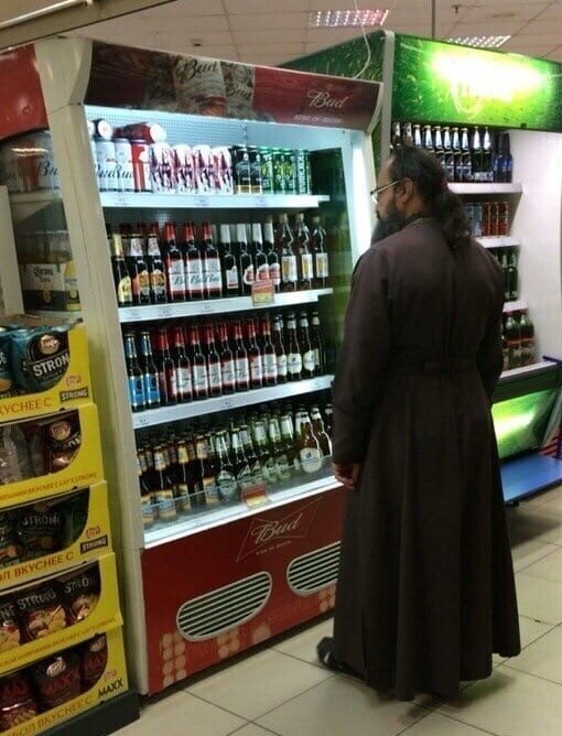 Абсурдные ситуации, столкнуться с которыми можно только в России (15 фото)