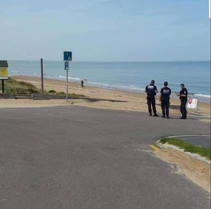 Немного смешного и жесткого троллинга (15 фото)