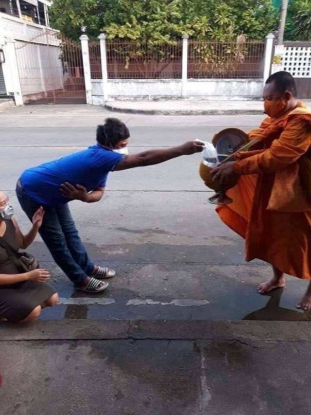 Когда социальное дистанцирование зашло слишком далеко (15 фото)