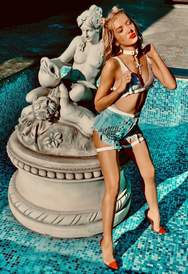 Блогерша-модель из Самары Танита Чочиева рассказала, во сколько она обойдется своему парню (20 фото)