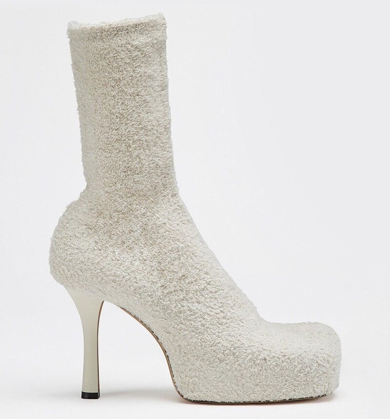 Буржуи, вы вкрай зажрались: экспериментальный модный юмор (21 фото)