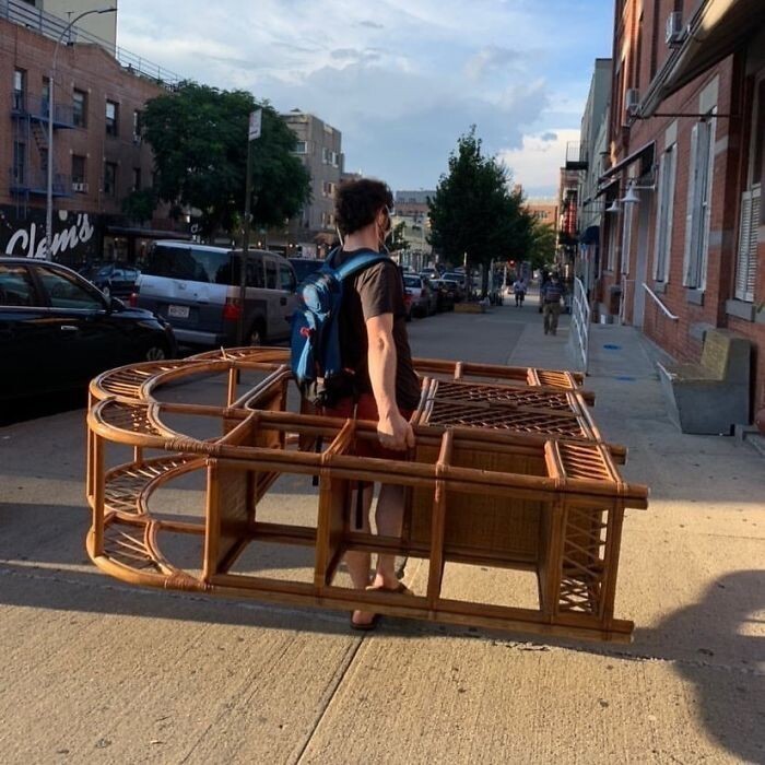 Одному мусор - а другому очень даже пригодится! (31 фото)