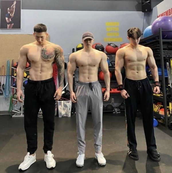 Люди, которые перестарались с обработкой фото (15 фото)