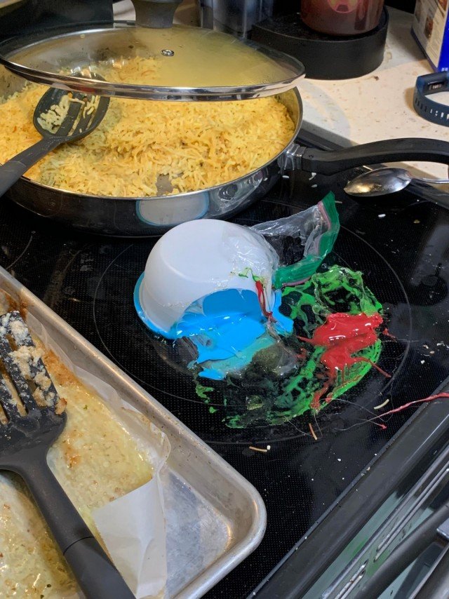 Мелкие жизненные неприятности, с которыми может столкнуться каждый (15 фото)