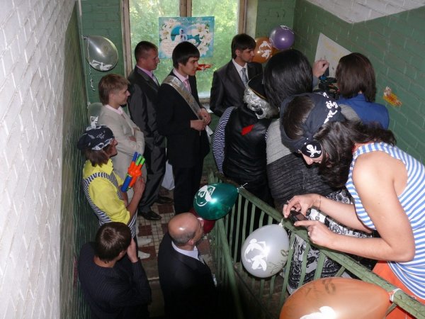 Смешные и очень колоритные фотографии со свадеб (25 фото)