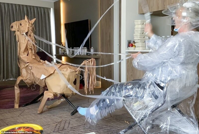 Как пережить двухнедельный гостиничный карантин и не сойти с ума от скуки (7 фото) Как пережить двухнедельный гостиничный карантин и не сойти с ума от скуки (7 фото)