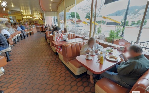 Забавные и необычные находки на картах Google (20 фото)