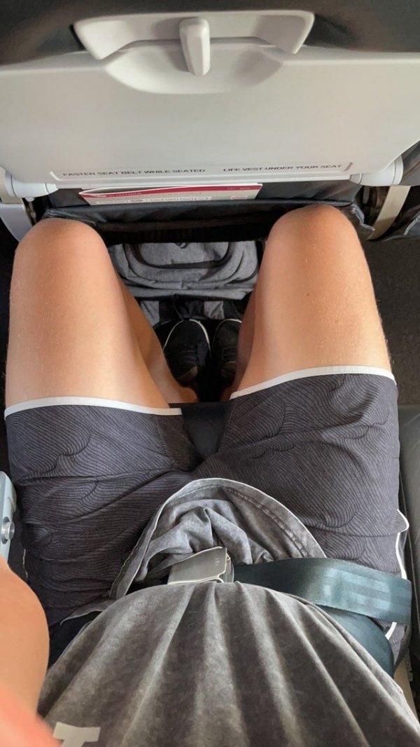 Необычная жизнь очень высоких людей (15 фото) Необычная жизнь очень высоких людей (15 фото)