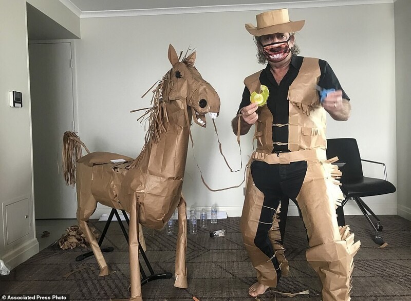 Как пережить двухнедельный гостиничный карантин и не сойти с ума от скуки (7 фото) Как пережить двухнедельный гостиничный карантин и не сойти с ума от скуки (7 фото)