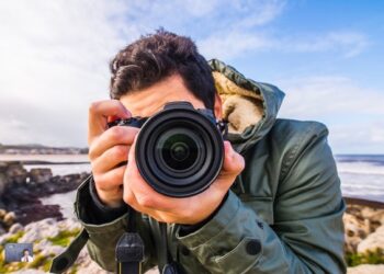 самостоятельно изучить основы фотографии