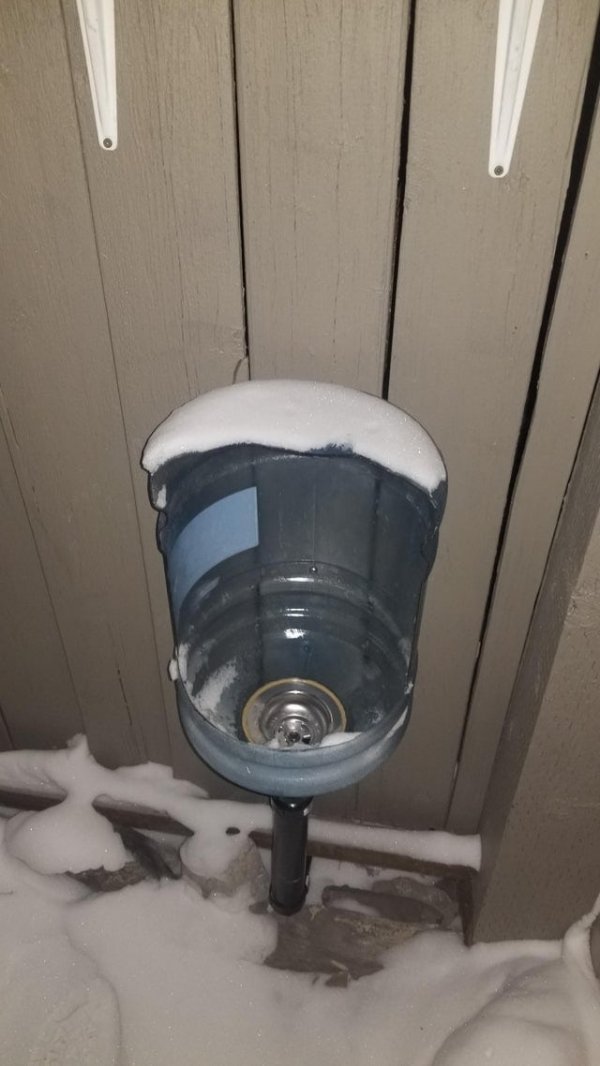 Забавные, странные, но работающие лайфхаки от смекалистых пользователей с просторов Сети (15 фото) Забавные, странные, но работающие лайфхаки от смекалистых пользователей с просторов Сети (15 фото)