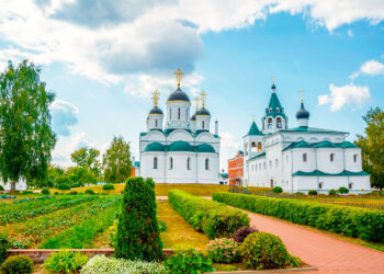 ТОП-10 красивых городов России