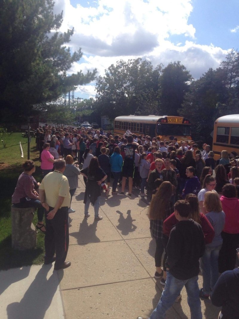 22 запутанных кадров, доказывающих, что даже самый острый глаз может ошибиться (23 фото) 22 запутанных кадров, доказывающих, что даже самый острый глаз может ошибиться (23 фото)