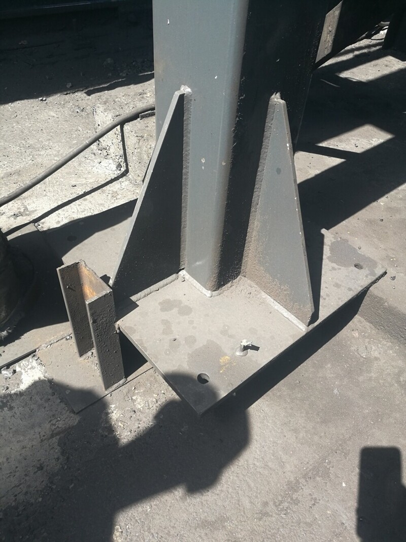 Мастера, работающие в стиле "сойдёт и так" продолжают удивлять окружающих (17 фото)