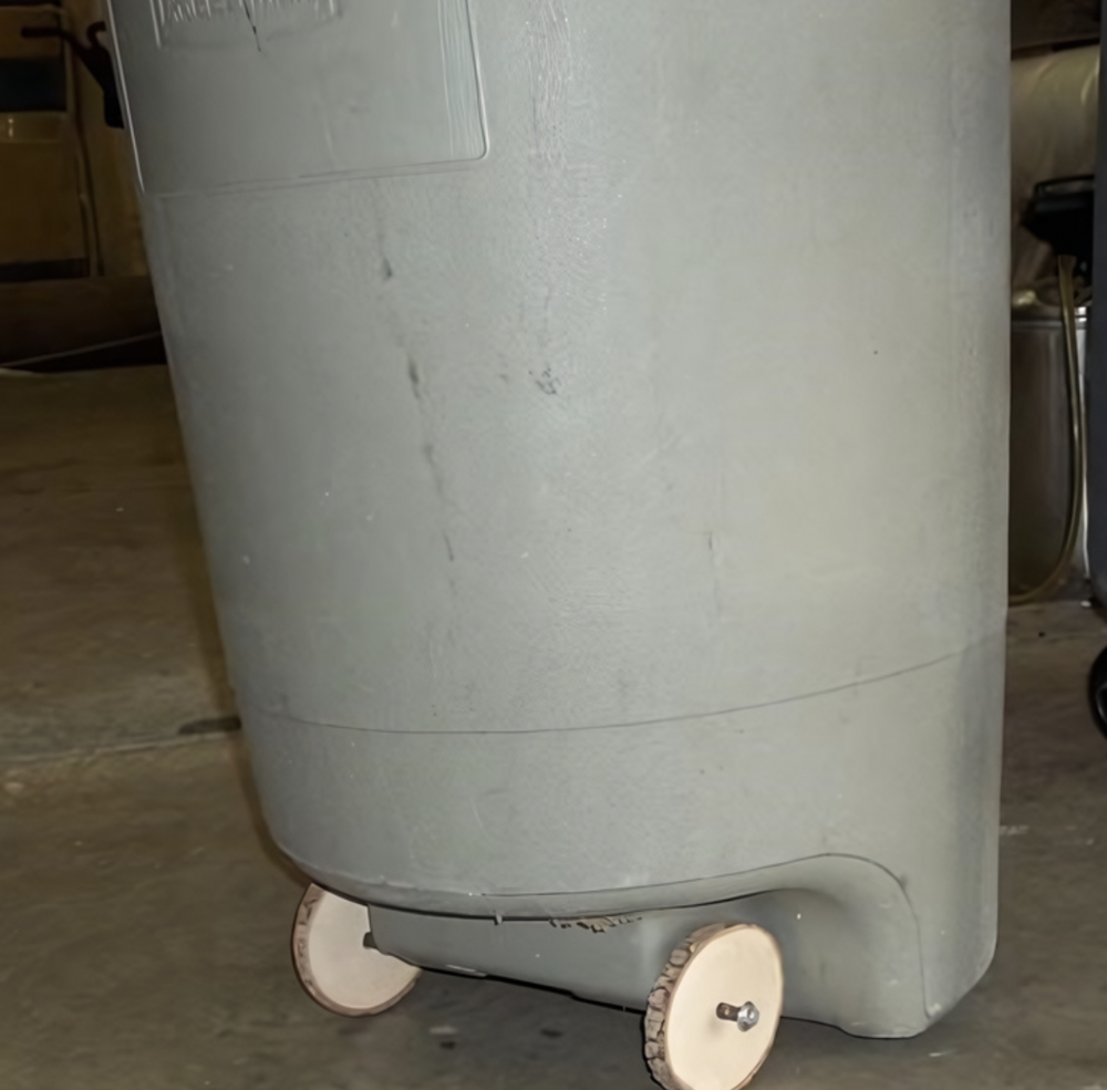 Смотри, я починил: очередные шедевры от рукастых людей (16 фото) Смотри, я починил: очередные шедевры от рукастых людей (16 фото)