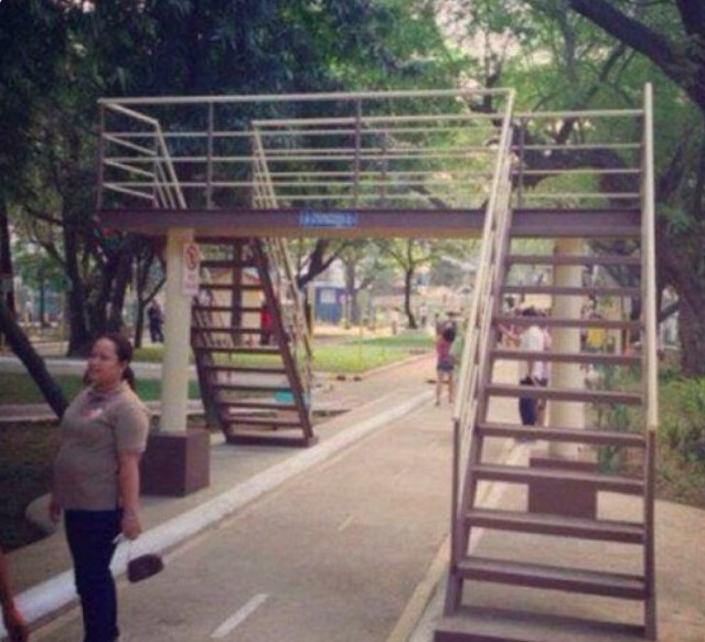 Эпично: 30 дизайнерских и строительных ляпов (31 фото) Эпично: 30 дизайнерских и строительных ляпов (31 фото)