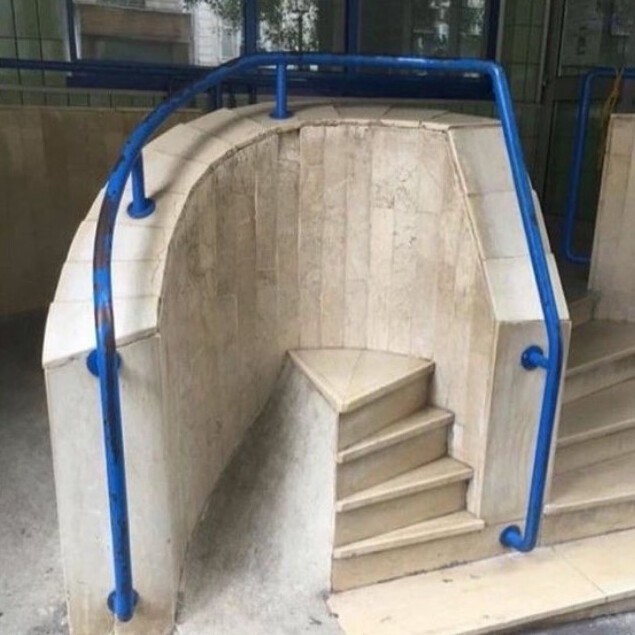 Эпично: 30 дизайнерских и строительных ляпов (31 фото) Эпично: 30 дизайнерских и строительных ляпов (31 фото)