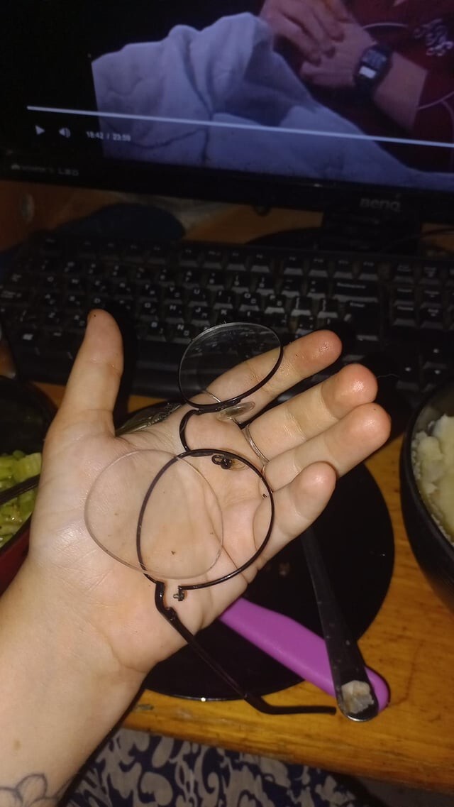 Неудачники, у которых каждый день - новая беда (15 фото) Неудачники, у которых каждый день - новая беда (15 фото)