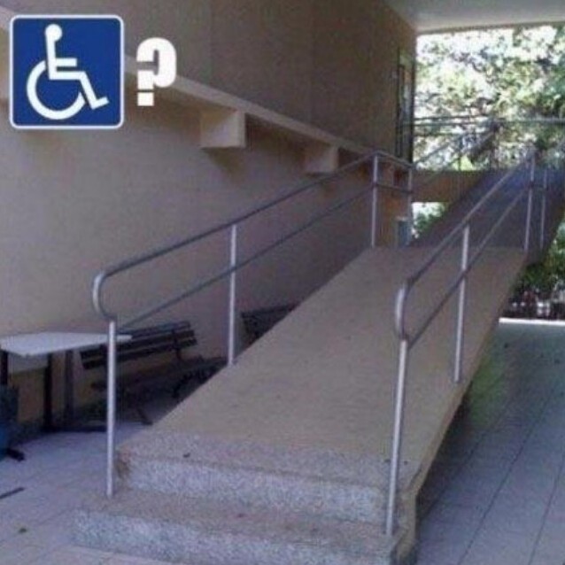 Эпично: 30 дизайнерских и строительных ляпов (31 фото) Эпично: 30 дизайнерских и строительных ляпов (31 фото)