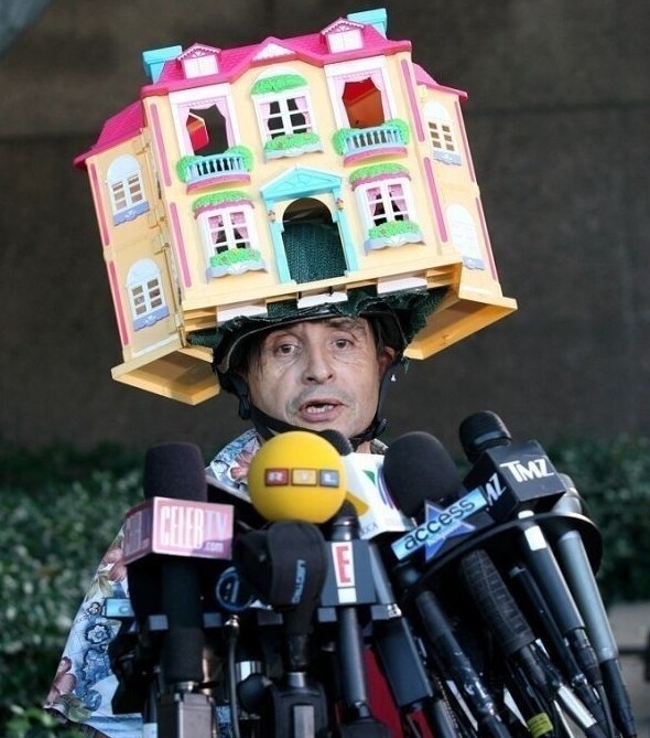 15 безумных изображений, которые заставляют усомниться в адекватности человечества (16 фото) 15 безумных изображений, которые заставляют усомниться в адекватности человечества (16 фото)