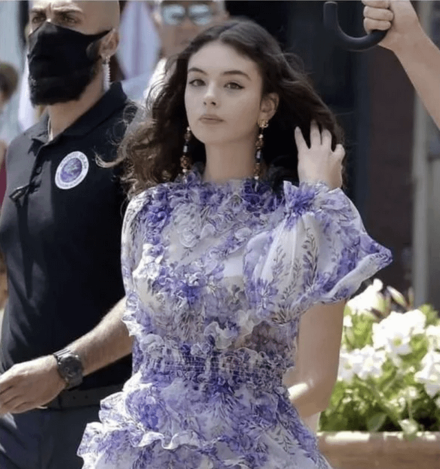 18 обманчивых фото, глядя на которые так и хочется хорошенько проморгаться (19 фото)