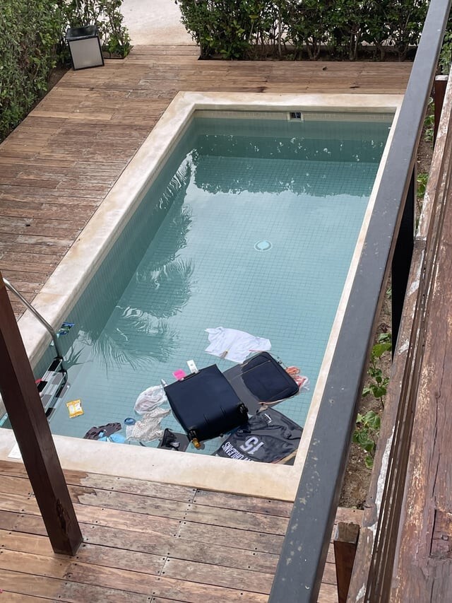 Неудачники, у которых каждый день - новая беда (15 фото) Неудачники, у которых каждый день - новая беда (15 фото)