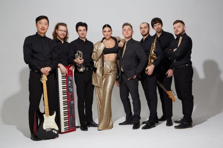 Заказать кавер группу в Москве: MERCURY BAND