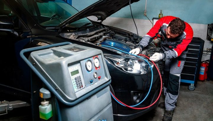 Заправка кондиционера в автомобиле